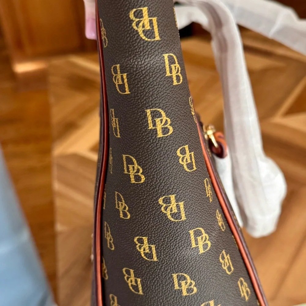 NEW Dooney & Bourke Ashton Top Zip Tote Bag - Brown Tomro monogram red lining - Picture 5 of 9